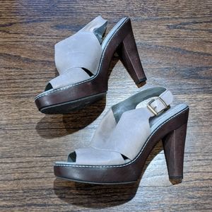Banana Republic grey wooden high heel clogs